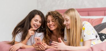 Kızlarla Chat Odaları